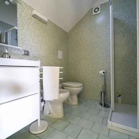 Quarto em Acomodações Particulares Montebello Lecco