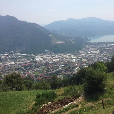 Montebello ホームステイ レッコ