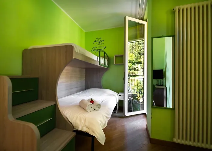 Проживание в семье Montebello Лекко