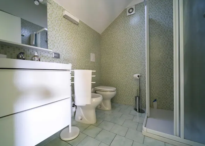 Проживание в семье Montebello Лекко